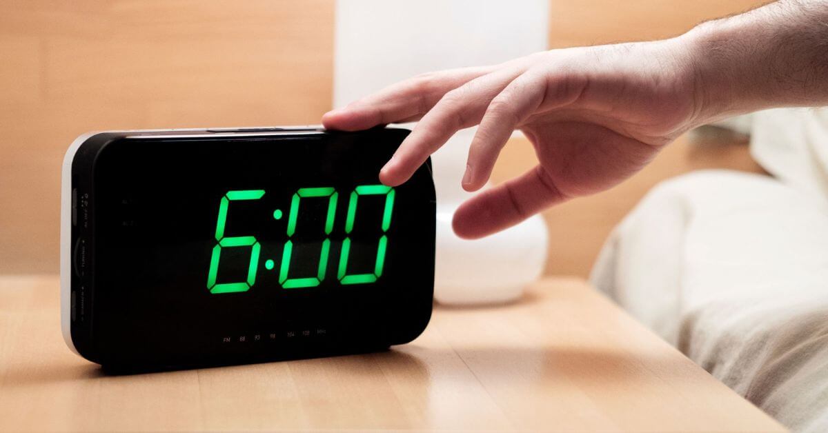 A 6AM alarm clock